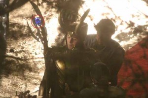 231267365 Loki Los Vengadores