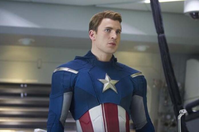 Chris Evans como Capitán América