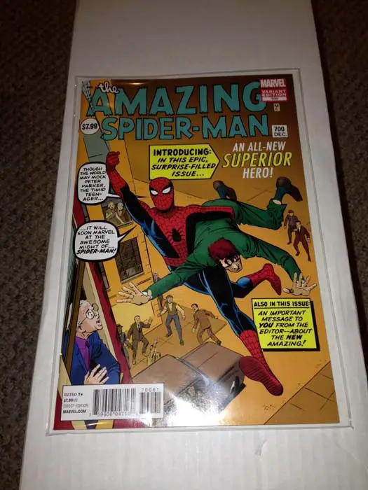 Amazing Spider-Man Nº 700 con portada de Steve Ditko