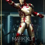 Hot Toys Power Pose Mark XLII