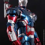 Figura Hot Toys de Iron Patrito de Iron Man 3