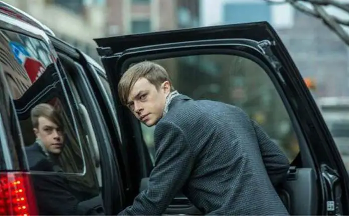 Dane DeHaan como Harry Osborn