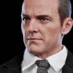 Figura Hot Toys 1/6 del Agente Coulson