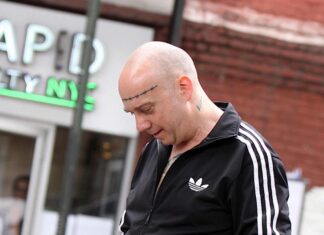 Spider-Man: No Way Home. Paul Giamatti habla de los rumores de Rhino Paul Giamatti en el rodaje de The Amazing Spider-Man 2