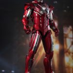 Figura de la Mark XXIII de Iron Man 3 de Hot Toys