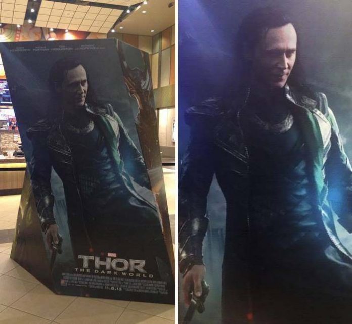 Cartel de Thor: El Mundo Oscuro en un cine