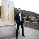 Tom Hiddleston presentando Thor: El Mundo Oscuro en China