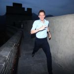 Tom Hiddleston presentando Thor: El Mundo Oscuro en China