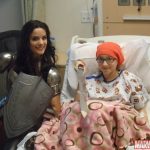 Jaimie Alexander visita a niños enfermos como Sif