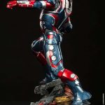 Figura de Iron Patriot de Iron Man 3 de Sideshow Collectibles