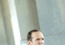 Clark Gregg volverá a la dirección en la temporada 6 de Agents of S.H.I.E.L.D. Imágenes promocionales del reparto de Agents of S.H.I.E.L.D.