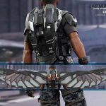 Figura Hot Toys del Halcón de Capitán América: El Soldado de Invierno