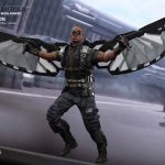Figura Hot Toys del Halcón de Capitán América: El Soldado de Invierno