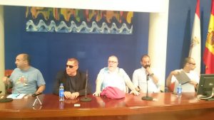 Layton, Busiek y Çinar