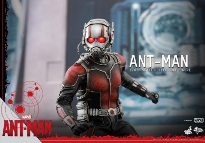 Figura Hot Toys del Hombre Hormiga de Ant-Man