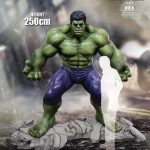Estatua tamaño real de Hulk de Vengadores: La Era de Ultrón