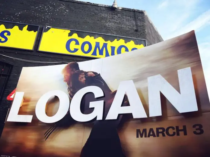 Valla publicitaria de Logan