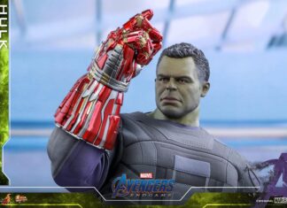 Figura Hot Toys de Hulk con el nano Guantelete de Vengadores: Endgame Figura Hot Toys de Hulk en Vengadores: Endgame