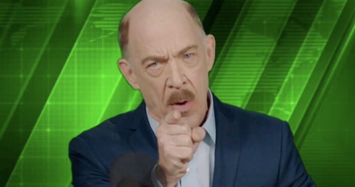 J.K. Simmons como J. Jonah Jameson