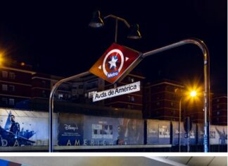 Falcon y el Soldado de Invierno toma el Metro de Madrid Falcon y el Soldado de Invierno en Metro de Madrid