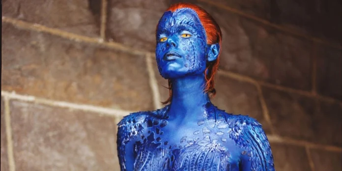 Rebecca Romijn como Mística en X-Men
