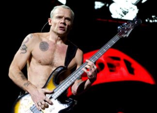 Flea de los Red Hot Chili Peppers
