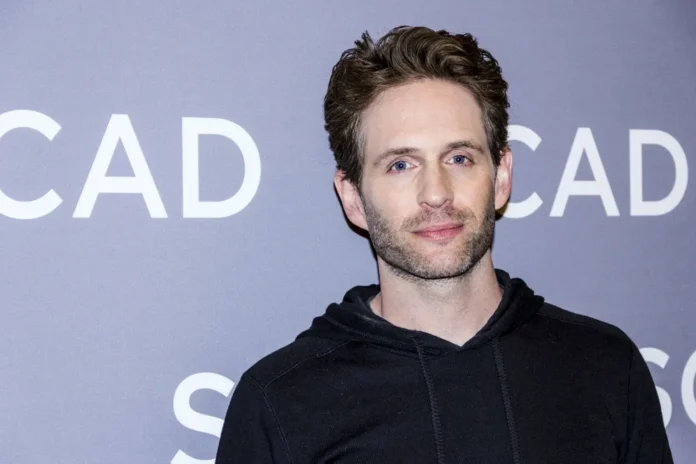 Glenn Howerton Glenn Howerton