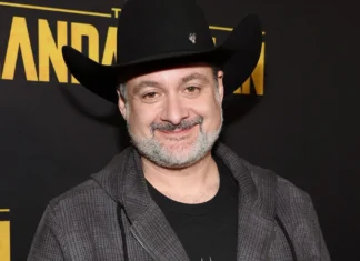 Dave Filoni actualiza el estado de su película de Star Wars Dave Filoni