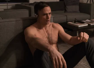 Wilson Bethel volverá como Bullseye en Daredevil: Born Again Wilson Bethel como Bullseye