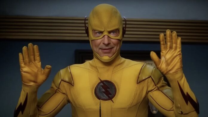 Tom Cavanagh como Flash Reverso Tom Cavanagh como Flash Reverso