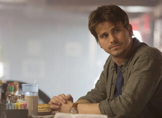 Jason Ritter actualiza el estado de producción de Lanterns Jason Ritter