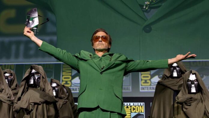 Robert Downey Jr. como Doctor Doom en la Comic Con de San Diego